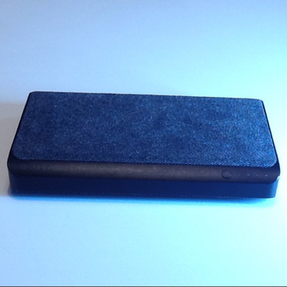 Mophie powerstation USB-C XXL external battery